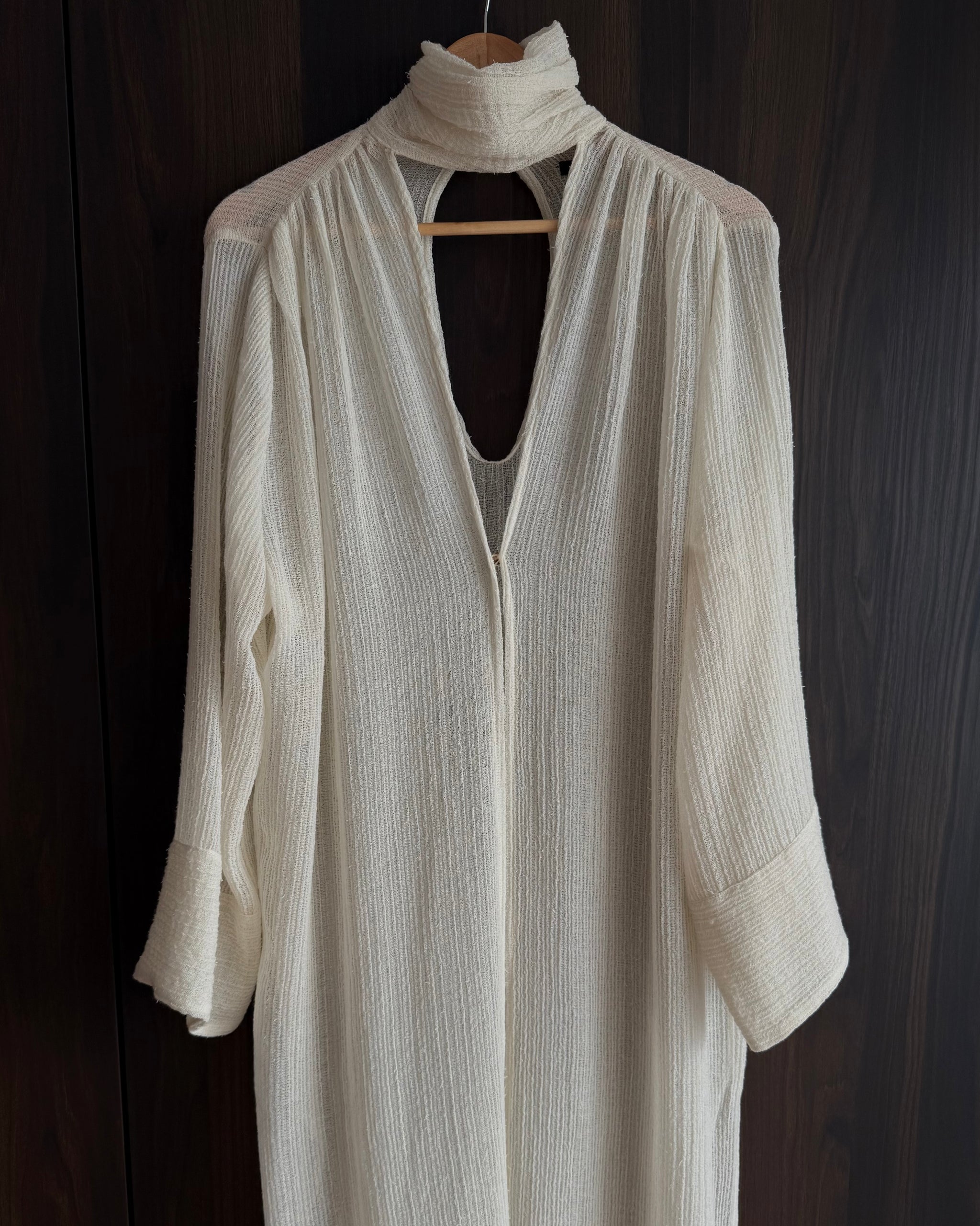 PRE-ORDER WHITE WOOL KAFTAN
