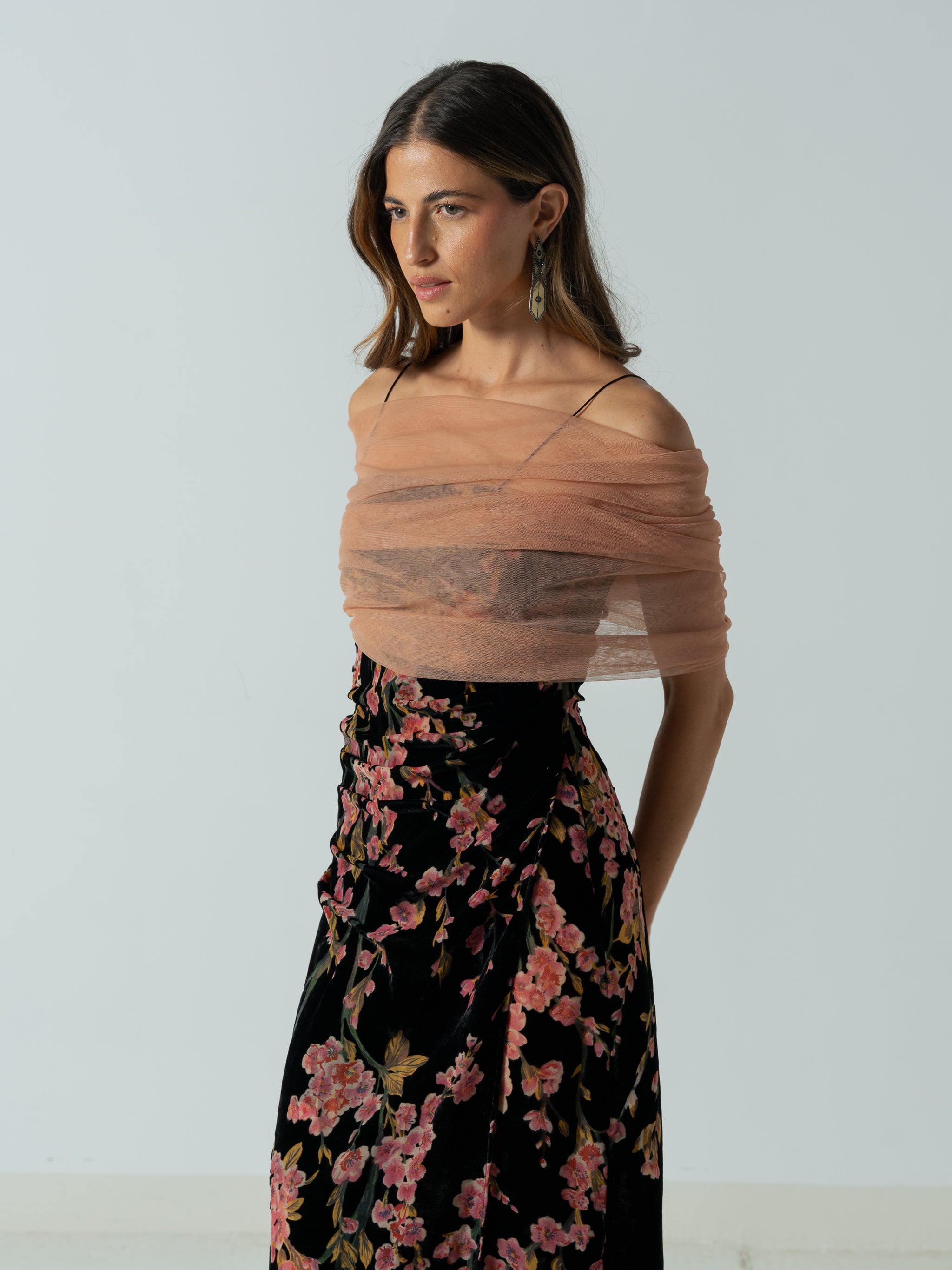 ROSE TULLE CAPE