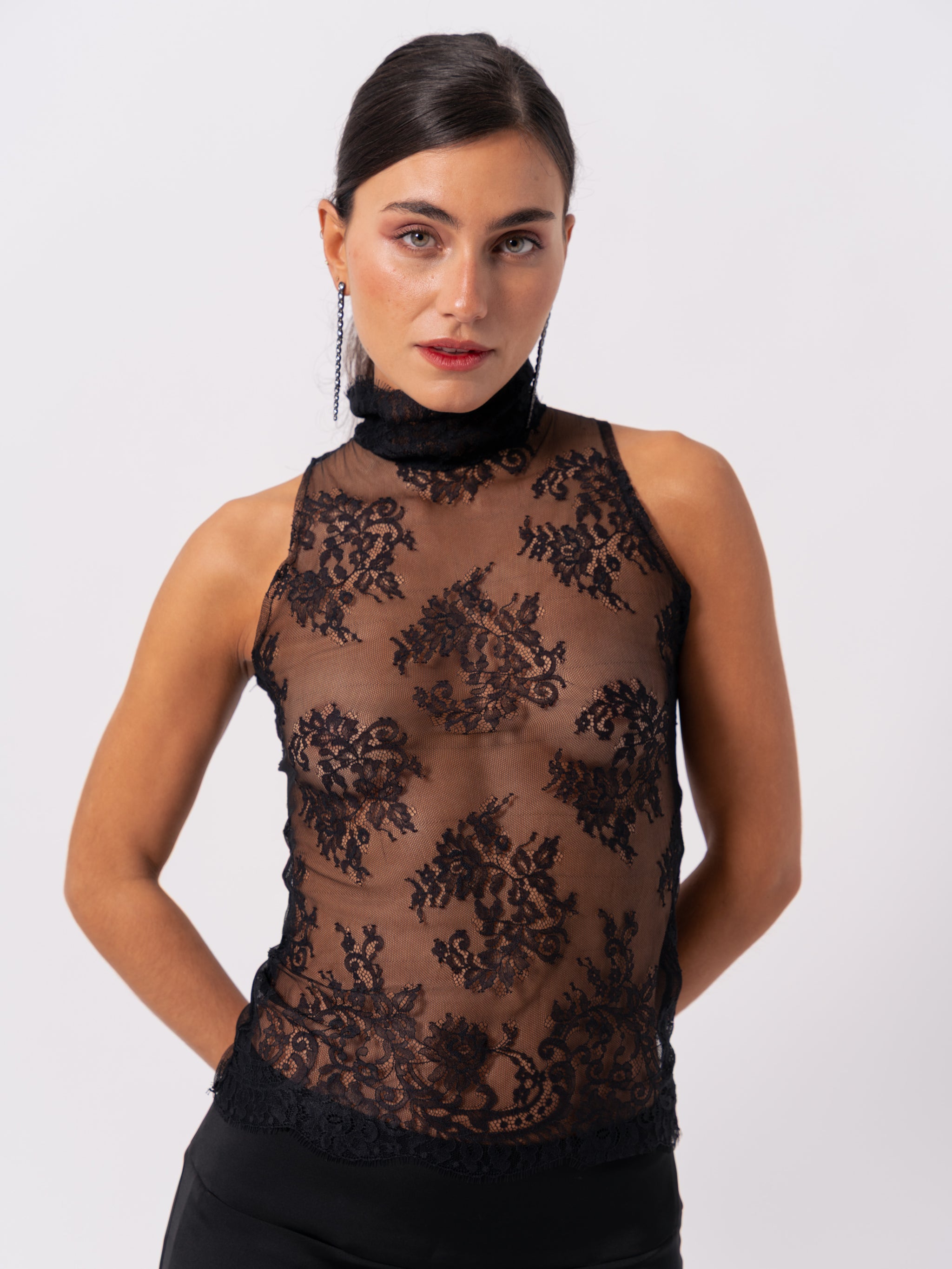 CORA BLACK TOP