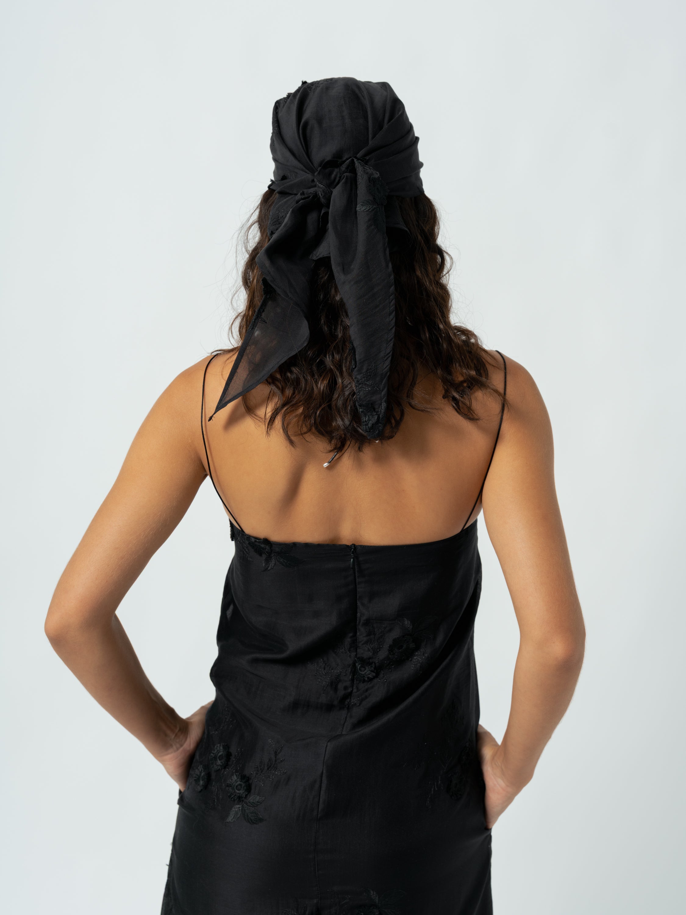 CAMILLE BLACK BANDANA